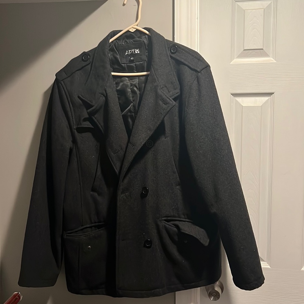 Apt 9 Men’s Peacoat Large. Lightly used Grey